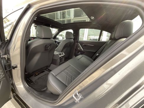 New 2026 BMW 530i w/ M Sport Package image 24