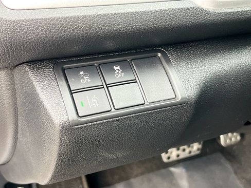 Used 2019 Honda Civic Sport image 10