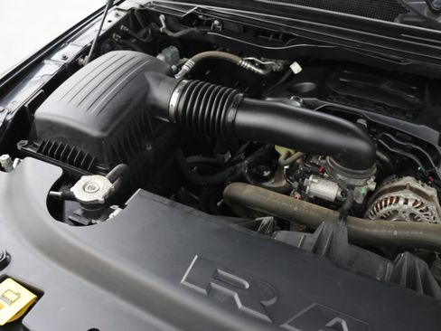 Used 2020 RAM 1500 Big Horn AWD/4WD image 18