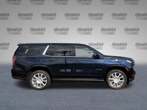 Used 2024 Chevrolet Tahoe High Country AWD/4WD image 11