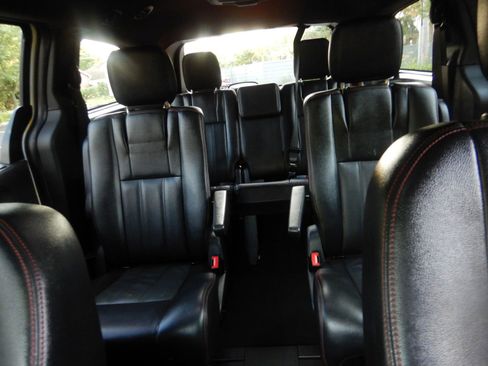 Used 2020 Dodge Grand Caravan GT image 20