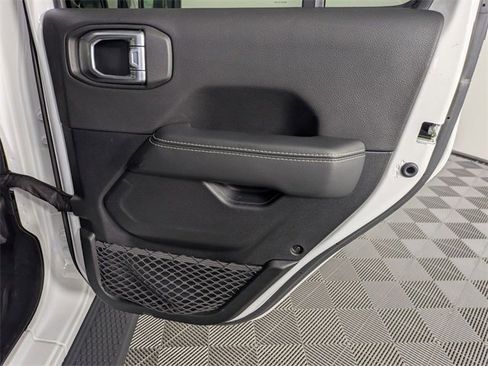 Used 2021 Jeep Wrangler Unlimited Sahara w/ Dual Top Group image 29