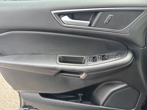Used 2023 Ford Edge SE AWD/4WD image 14