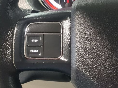Used 2016 Dodge Grand Caravan American Value Package FWD image 26