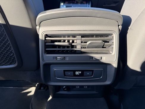 Used 2025 Audi Q7 3.0T Premium Plus image 15