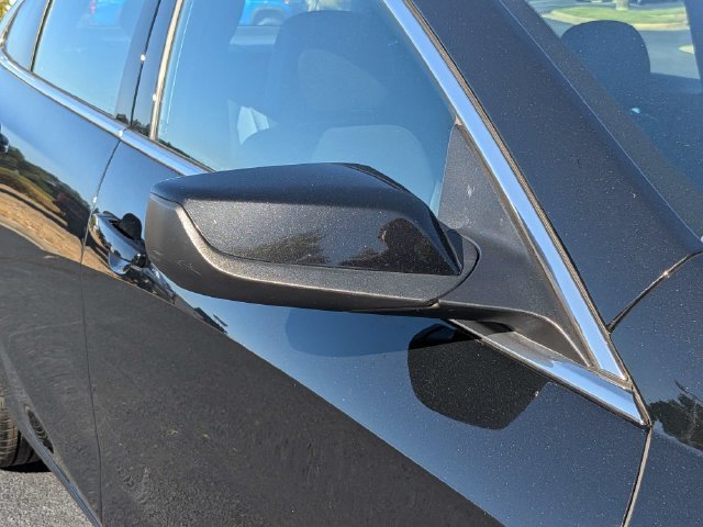 Used 2024 Chevrolet Malibu LT FWD image 13
