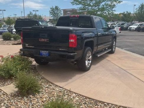 Used 2015 GMC Sierra 1500 Denali w/ Driver Alert Package AWD/4WD image 4