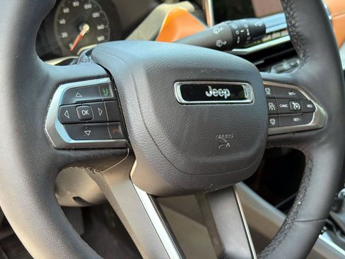 Used 2024 Jeep Compass Limited AWD/4WD image 14