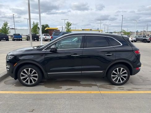 Used 2019 Lincoln MKC Reserve w/ MKC Climate Package AWD/4WD image 2