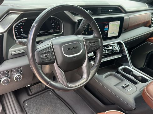 Used 2024 GMC Sierra 2500 Denali Ultimate w/ Max Trailering Package AWD/4WD image 32