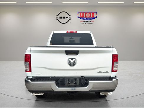 Used 2024 RAM 2500 Tradesman w/ Chrome Appearance Group AWD/4WD image 6