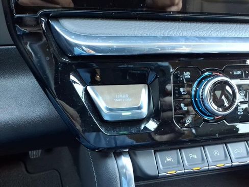 Used 2025 GMC Sierra 1500 Denali image 22