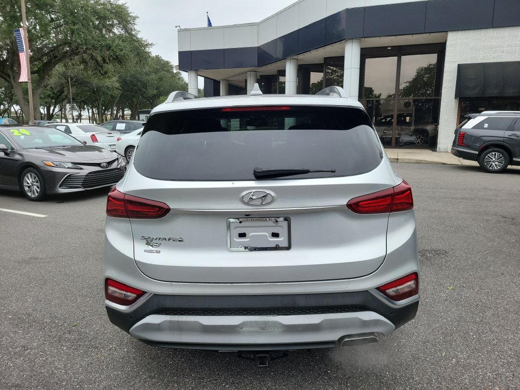 Used 2019 Hyundai Santa Fe Limited FWD image 6