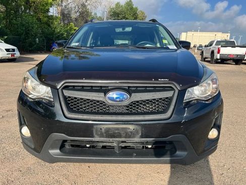 Used 2017 Subaru Crosstrek 2.0i Premium AWD/4WD image 9