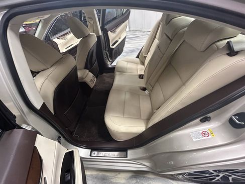 Used 2016 Lexus ES 350 350 w/ Navigation System Package image 50