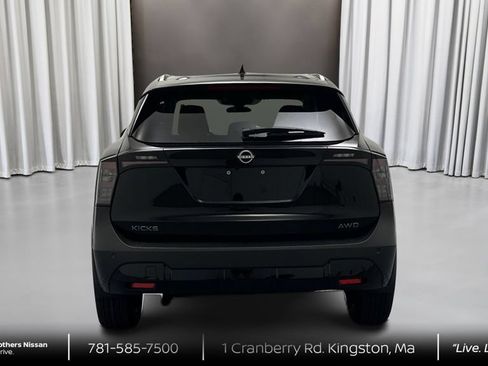 New 2026 Nissan Kicks SV AWD/4WD image 6