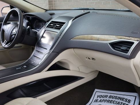 Used 2014 Lincoln MKZ AWD w/ Equipment Group 102A Reserve image 21