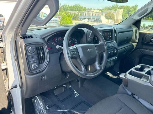 Used 2021 Chevrolet Silverado 1500 Custom Trail Boss AWD/4WD image 34