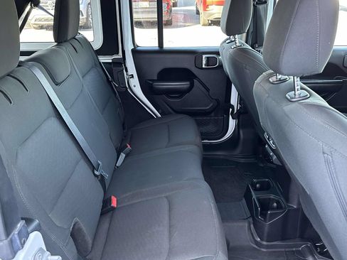 Used 2020 Jeep Wrangler Unlimited Sport AWD/4WD image 14