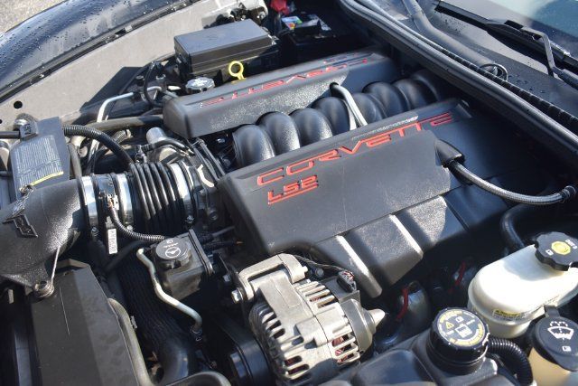 Used 2005 Chevrolet Corvette Convertible w/ Preferred Equipment Group RWD image 30
