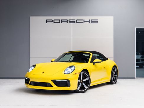 Certified 2022 Porsche 911 Carrera S RWD image 1