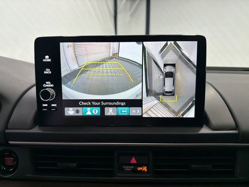 Used 2025 Honda Pilot Elite image 33