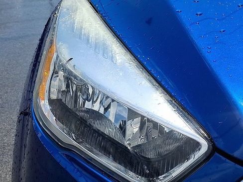 Used 2017 Ford Escape SE FWD image 26