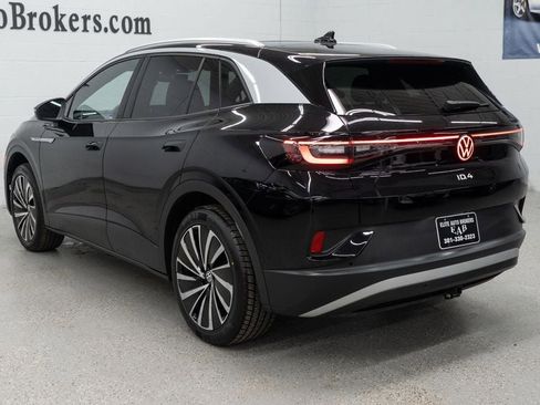 Used 2023 Volkswagen ID.4 Pro S Plus image 6