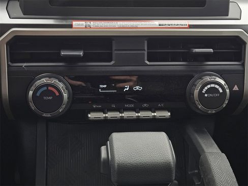 New 2025 Toyota Tacoma SR5 w/ Blackout Package (GST) image 15