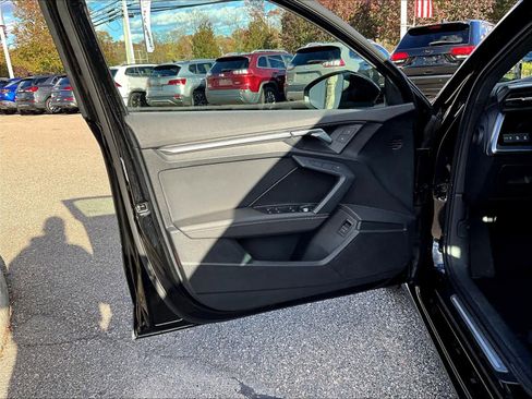 Used 2023 Audi A3 2.0T Premium image 9