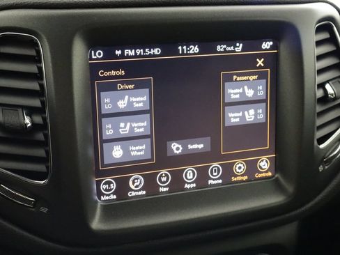 Used 2021 Jeep Compass Trailhawk AWD/4WD image 28