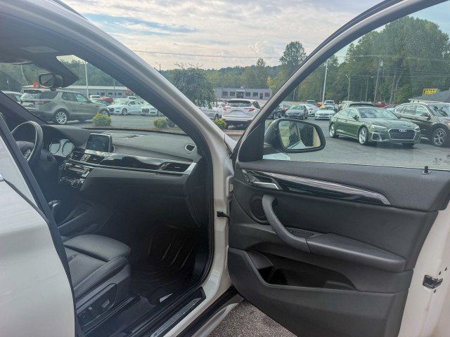 Used 2018 BMW X1 xDrive28i w/ Convenience Package AWD/4WD image 21