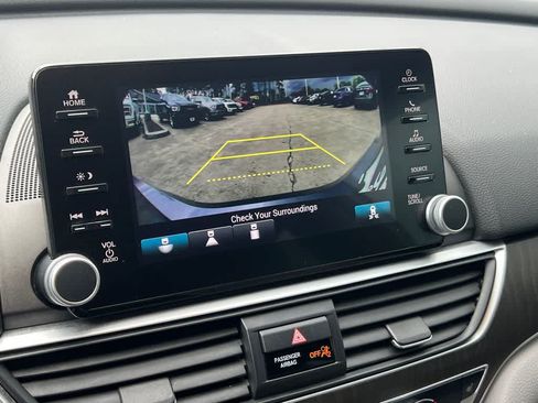 Used 2019 Honda Accord EX image 30
