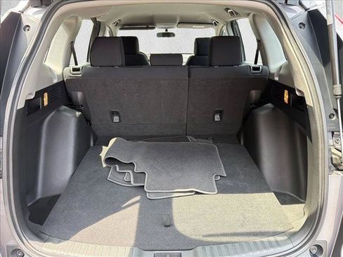 Used 2019 Honda CR-V LX image 25