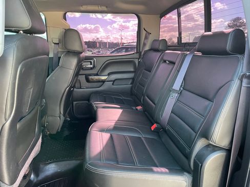 Used 2015 GMC Sierra 2500 Denali w/ Duramax Plus Package image 22