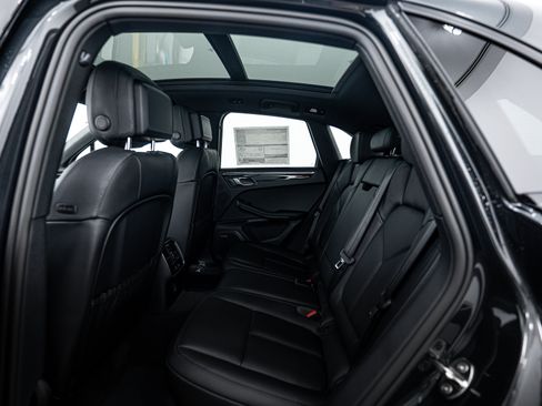New 2026 Porsche Macan image 21