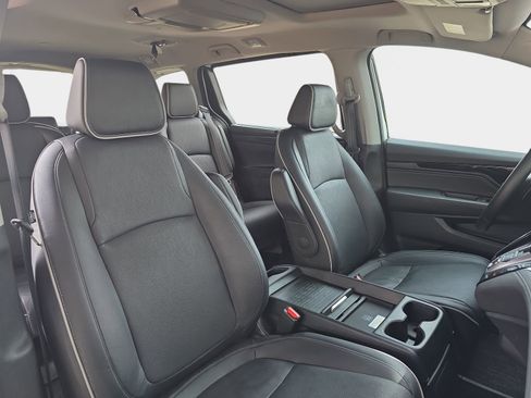Certified 2024 Honda Odyssey Elite image 12
