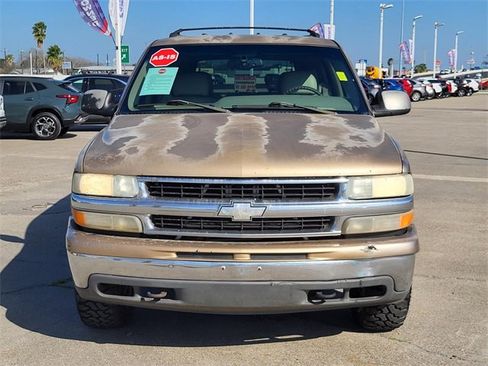 Used 2001 Chevrolet Tahoe LT w/ LT Preferred Equipment Group image 24