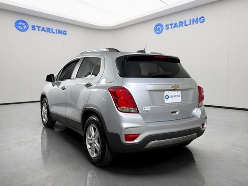 Used 2020 Chevrolet Trax LT w/ Driver Confidence Package FWD image 7