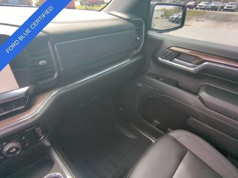 Used 2024 Chevrolet Silverado 1500 RST w/ Convenience Package II AWD/4WD image 18