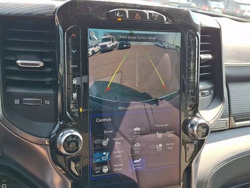 Used 2020 RAM 1500 Limited AWD/4WD image 17