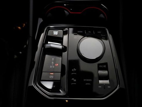 New 2026 BMW 530i xDrive w/ Premium Package AWD/4WD image 11