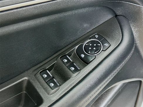 Used 2024 Ford Edge SEL AWD/4WD image 19