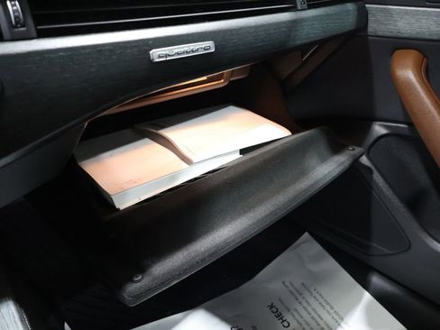 Used 2017 Audi A4 2.0T Premium w/ Convenience Package image 33