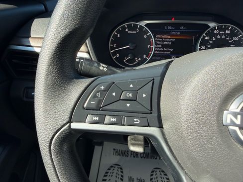 Used 2024 Nissan Altima 2.5 SV image 18