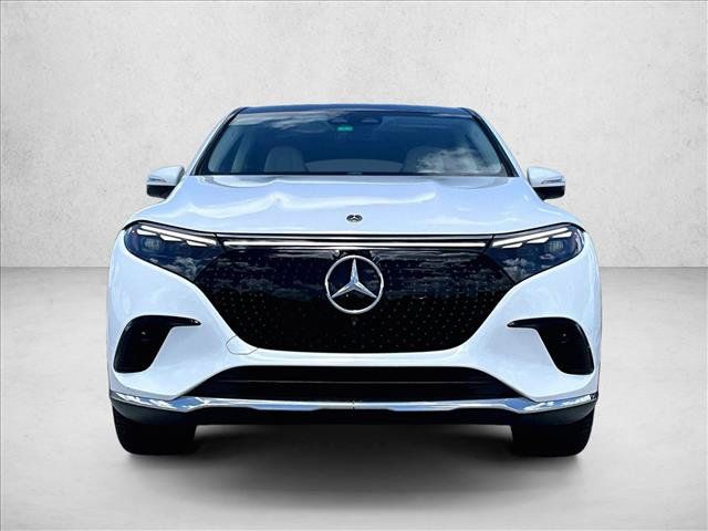 Certified 2023 Mercedes-Benz EQS 450+ SUV image 3