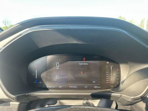 Used 2024 Ford Escape ST-Line image 19