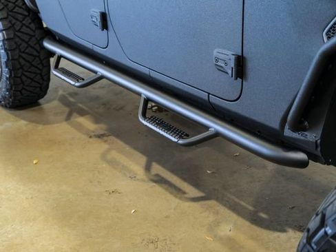 Used 2025 Jeep Gladiator Sport AWD/4WD image 52