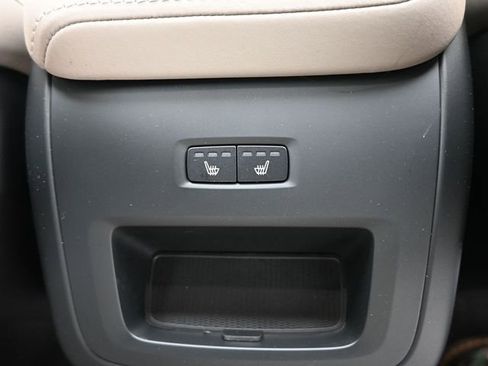 New 2026 Volvo XC60 B5 Plus w/ Protection Package Premier image 36