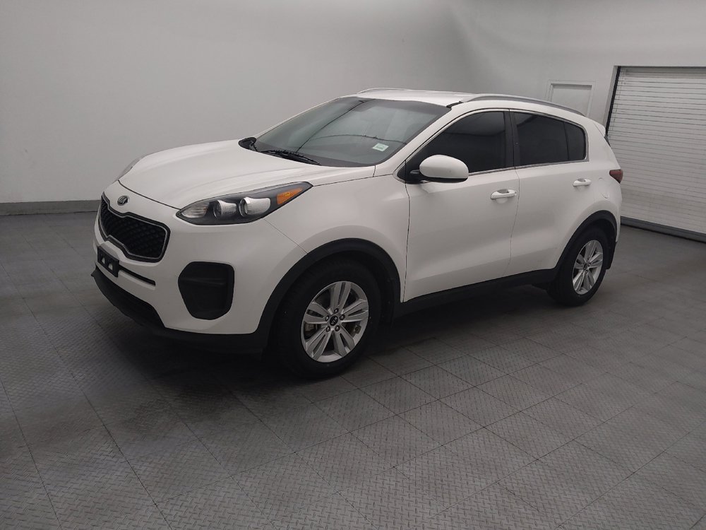 Used 2017 Kia Sportage LX w/ LX Popular Package FWD image 2